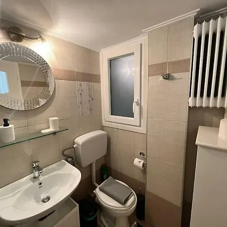 Apartment Cozy In Closed To Metro Stat. Katehaki Athens